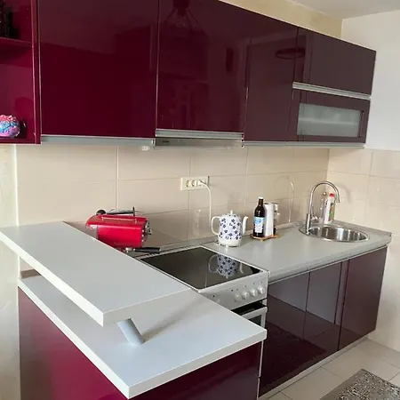 Lovely And Cosy 1-bedroom *