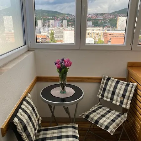 شقة Lovely And Cosy 1-bedroom سراييفو