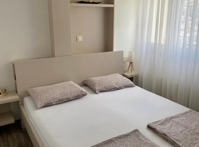 Apartman Lovely And Cosy 1-bedroom